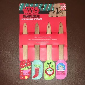 Star Wars The Mandalorian 4 Pack Silicone Spatulas Christmas